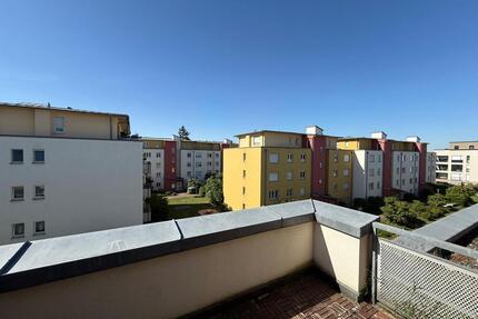 Helle 2-Zimmer Wohnung mit Balkon in ruhiger Lage, 90408 Nürnberg