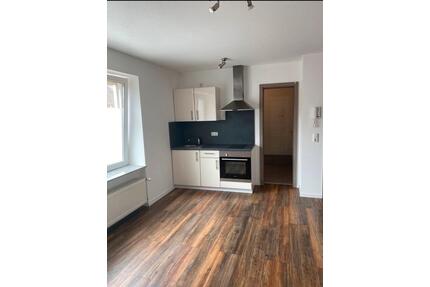 1 Zimmer Wohnung - 580,00&nbsp;EUR Kaltmiete, ca.&nbsp; 30,00&nbsp;m&sup2; in Heuchelheim a. d. Lahn (PLZ: 35452)