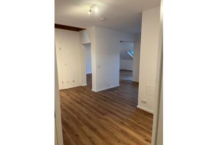 3,5 Zimmer Wohnung mit Dachterrasse - Heppenheim (Bergstraße)