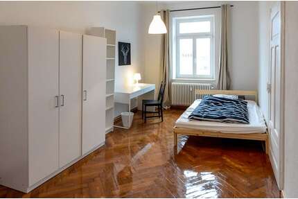 WG-Zimmer in München 695,00 € 18 m²