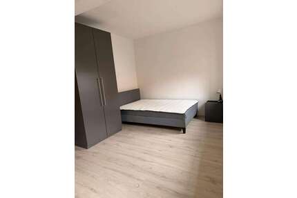 WG-Zimmer in Sennfeld 490,00 € 17 m²