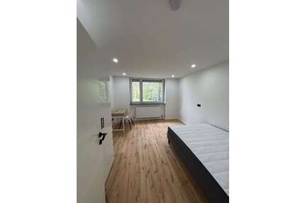 WG-Zimmer in Nürnberg 490,00 € 19 m²