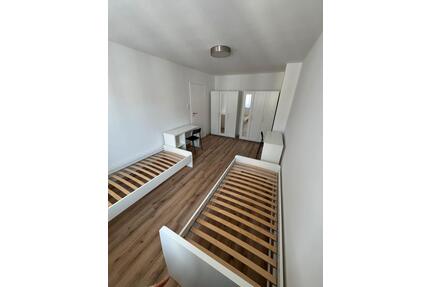 Frauen WG direkt an der LMU GEITEILTES Zimmer - München Altstadt-Lehel