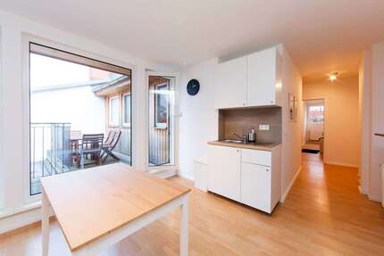 WG-Zimmer in Berlin 630,00 € 9 m²