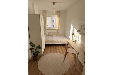 WG-Zimmer in Augsburg 500,00 € 9.5 m²