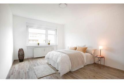 Wunderschöne 3 Zimmer Wohnung mit Balkon, EBK und TG-Stellplatz - Hannover Misburg-Anderten