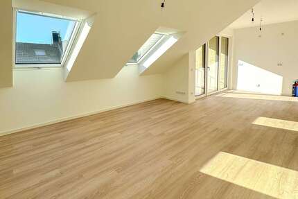 Wohnung zum Mieten in Mönchengladbach Am Wasserturm 1.299,00 € 92.34 m² - Mönchengladbach / Am Wasserturm