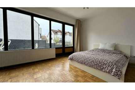 WG-Zimmer in Frankfurt am Main 695,00 € 21 m²