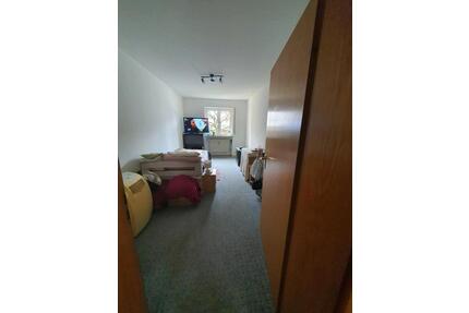 3 Zimmer Whonung Regenstauf - 660,00&nbsp;EUR Kaltmiete, ca.&nbsp; 76,00&nbsp;m&sup2; in Regenstauf (PLZ: 93128)