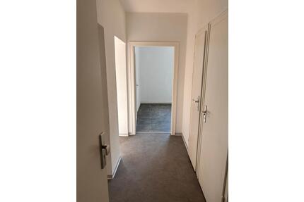 Helle 2-Zimmer Wohnung in Koblenzer Vorstadt