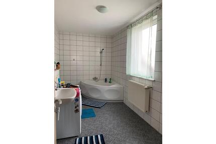 3 Zimmer 86m² ruhiges Haus in Lichtenfels Mietwohnung Zentral
