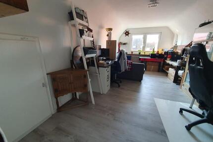 2-Zimmer Wohnung 70qm in Langenhain (Hofheim) - Hofheim am Taunus