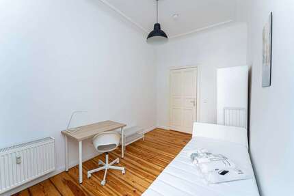 WG-Zimmer in Berlin 675,00 € 15 m²