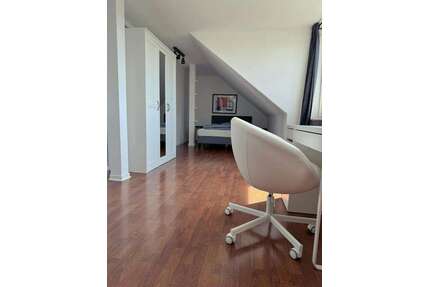 WG-Zimmer in Düsseldorf 799,00 € 15 m²