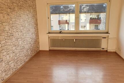 3 Zimmer Wohnung mit Balkon - 550,00&nbsp;EUR Kaltmiete, ca.&nbsp; 75,00&nbsp;m&sup2; in Hameln (PLZ: 31789) Kernstadt