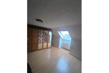 3 Zimmer Küche Bad Dachgeschosswohnung - Bexbach