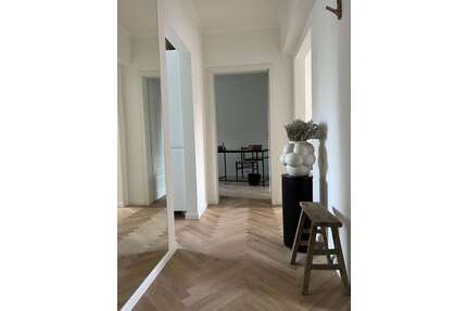 Wohnung zum Mieten in Düsseldorf 1.800,00 € 65 m²