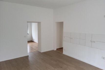 2 Zimmer Wohnung Erdgeschoss Duisburg süd