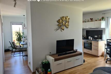 Attraktive 2 Zimmer Wohnung mit Blick auf den Erba Park zu vermieten! - Bamberg Gärtnerstadt