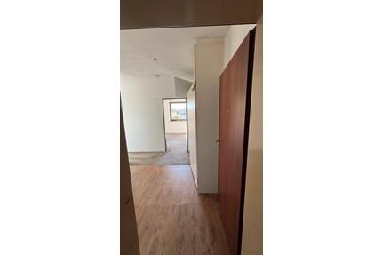 Schöne 2 Zimmer Wohnung mit Balkon in Gelsenkirchen Buer