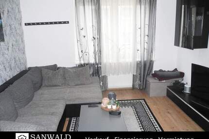 Modernisierte 2,5 Zimmer Wohnung mit Einbauküche - Remscheid Süd