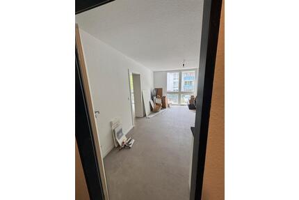 Sanierte 2 Zimmer Wohnung, mit neuem Bad und Küche in H-Ahlem - Hannover Linden-Limmer