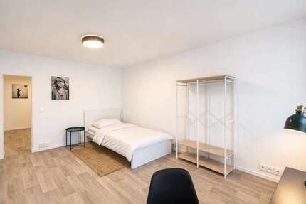 WG-Zimmer in Leipzig 399,00 € 28 m²