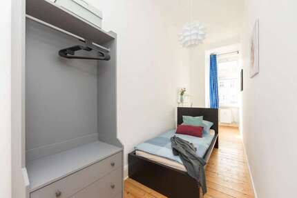 WG-Zimmer in Berlin 630,00 € 10 m²