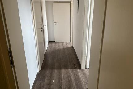 2.5 Zimmer in Solingen Höhscheid mit EBK zu vermieten