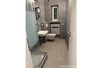 Renovierte 2-Zimmer-Wohnung in Altenhagen