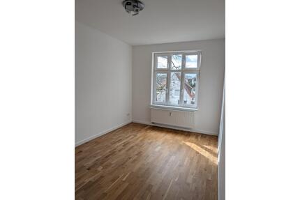 Sanierte Altbauwohnung in Lübeck St. Gertrud I 2 Zimmer mieten