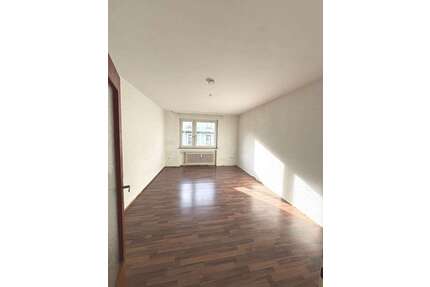 Wohnung zum Mieten in Duisburg 270,00 € 29.95 m²