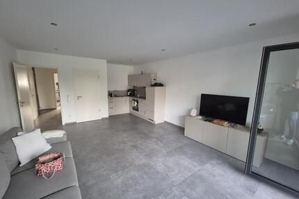 Gemütliche 2 Zimmer Erdgeschosswohnung mit BalkonTerrasse - Moers Schwafheim