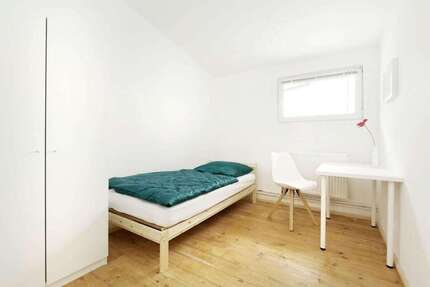 WG-Zimmer in Berlin 585,00 € 10 m²