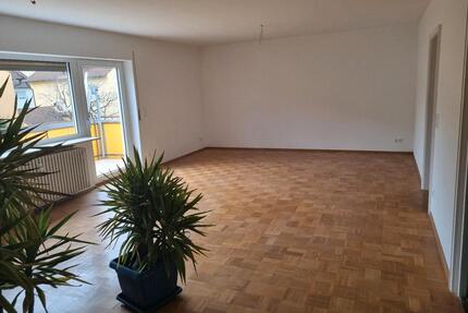 4 Zimmer Wohnung Rastatt - 1.200,00&nbsp;EUR Kaltmiete, ca.&nbsp; 119,00&nbsp;m&sup2; in Rastatt (PLZ: 76437)