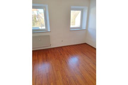 2 Zimmer Wohnung Vilshofen zentrale Lage , Bahnhof 2min ,ab 01.05 - Vilshofen an der Donau