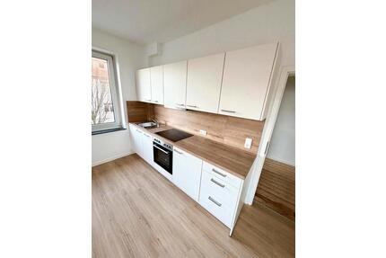 Frisch renovierte 2 Zimmer Wohnung mit Einbauküche - Bielefeld Schildesche