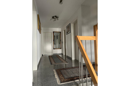 12,59qm Zimmer mit Balkon in 4er Frauen-WG - Waldkirch