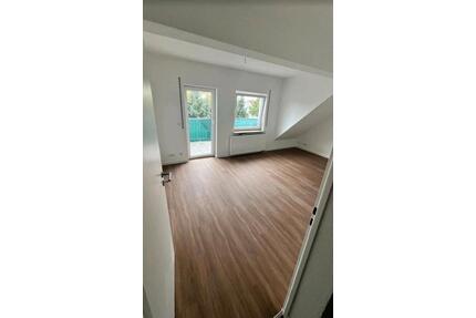 4 Zimmer Wohnung in Gießen Wieseck ab sofort zu vermieten.