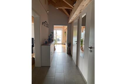 Wunderschöne 2 Zimmer Wohnung mit Balkon - Stephansposching