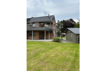 2 Zimmer Dachgeschosswohnung 72 m2 mit Dachterrasse - Waabs