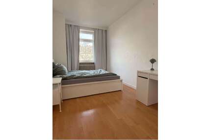 WG-Zimmer in Langen (Hessen) 680,00 € 15 m²