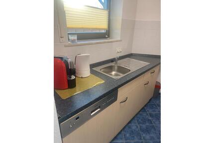 HELLE 2 -ZIMMER EINLIEGERWOHNUNGGOLDBACH - NUR FÜR EINZELPERSON