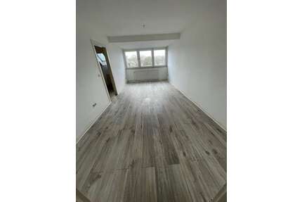 Wohnung zum Mieten in Duisburg 380,00 € 52.86 m²