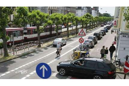 WG-Zimmer in Düsseldorf 899,00 € 15 m²