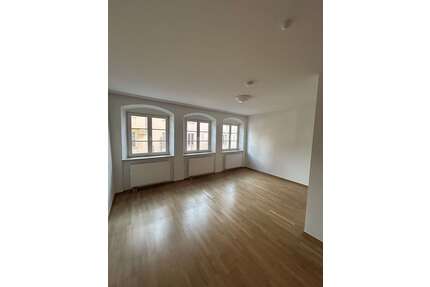 Wohnung zum Mieten in Augsburg 690,00 € 60 m²