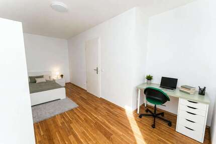 WG-Zimmer in Berlin 620,00 € 15 m²