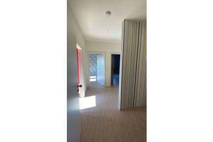 Wohnung zum Mieten in Oberhausen 555,00 € 61.52 m²