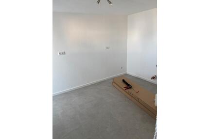 2 zımmer Wohnung - 800,00&nbsp;EUR Kaltmiete, ca.&nbsp; 47,00&nbsp;m&sup2; in Backnang (PLZ: 71522)