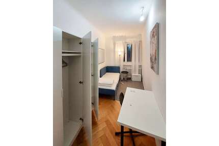 WG-Zimmer in München 750,00 € 14 m²